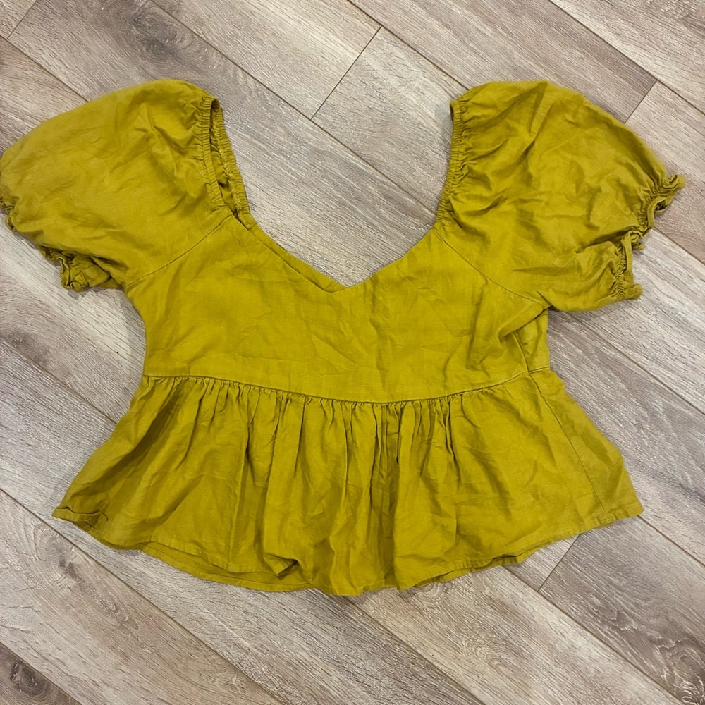 American Eagle Outfitters gold Puff Sleeve Peplum linen Blouse medium - Picture 4 of 6